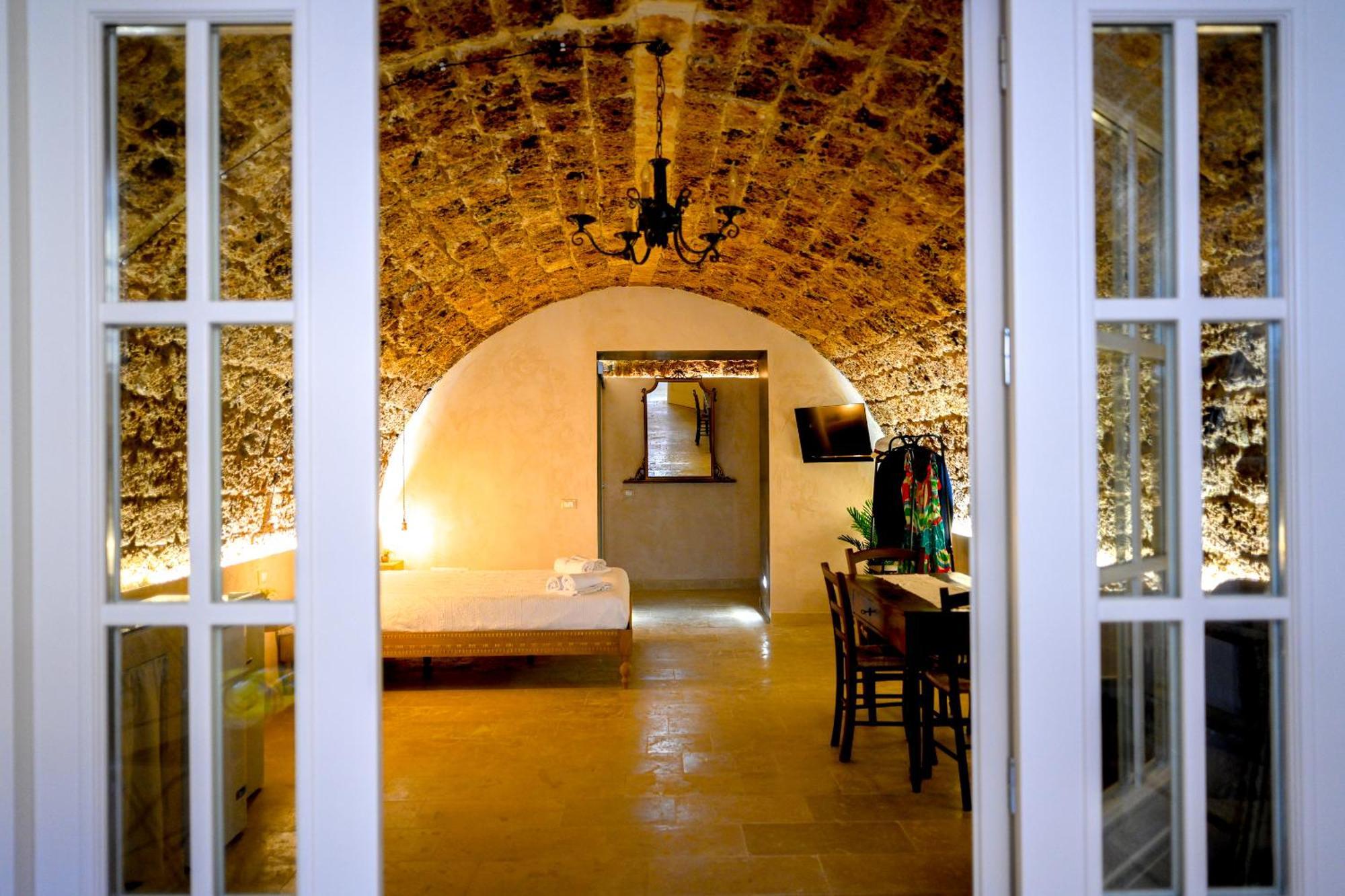 La Grotta, Luxury Suite & Spa Noto Ngoại thất bức ảnh